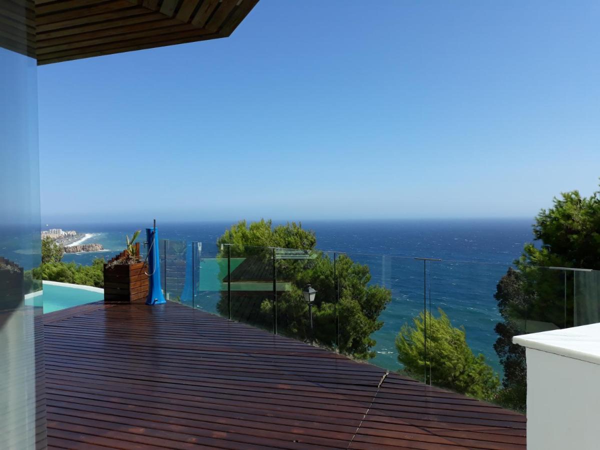 Villa Luxury Paradise Suites 살로브레나 외부 사진