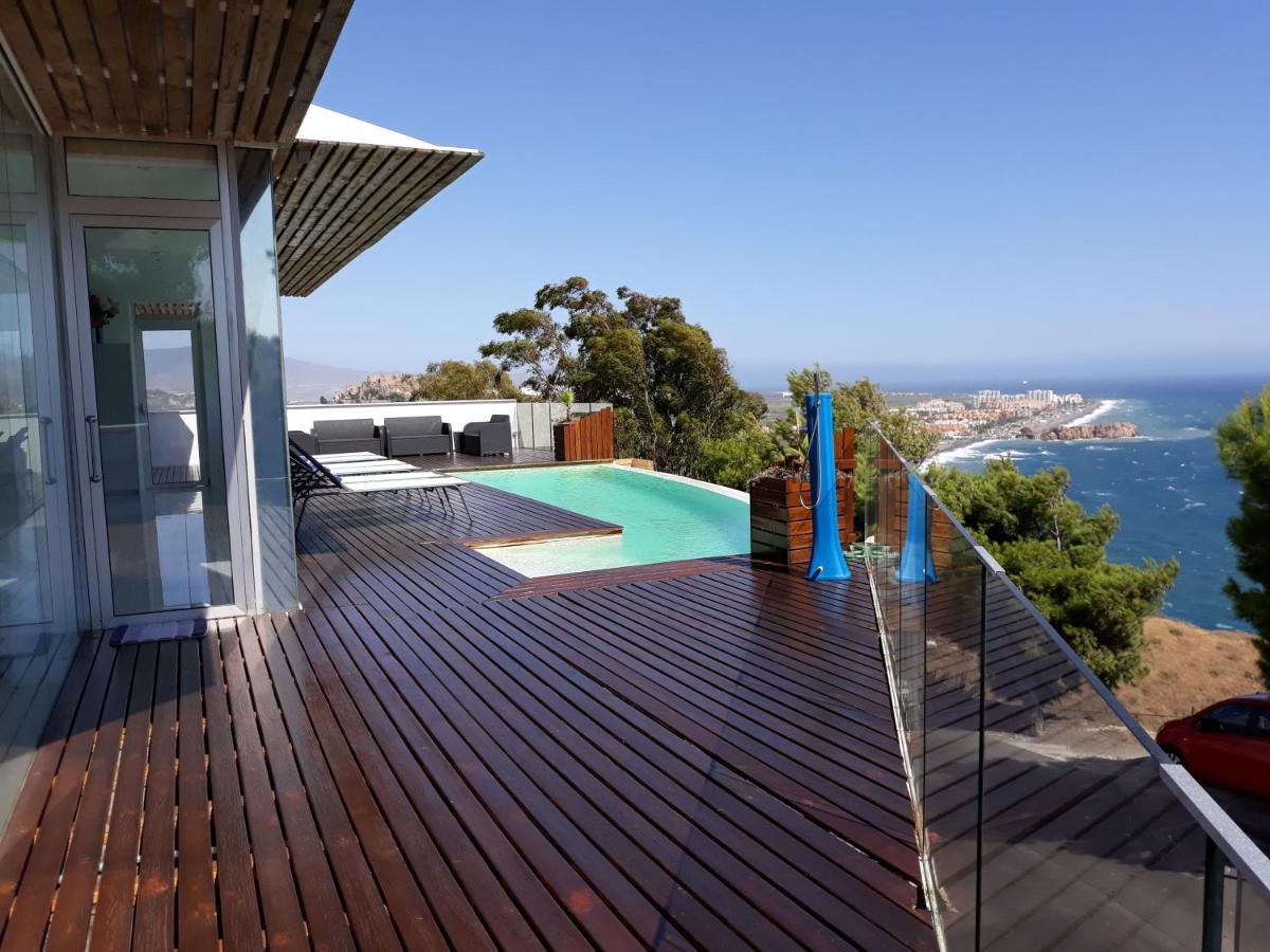 Villa Luxury Paradise Suites 살로브레나 외부 사진
