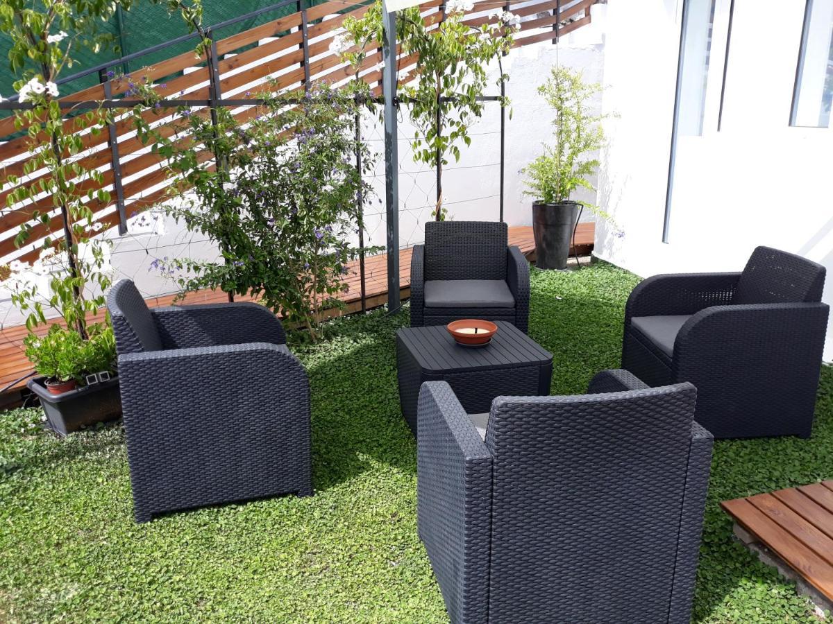 Villa Luxury Paradise Suites 살로브레나 외부 사진
