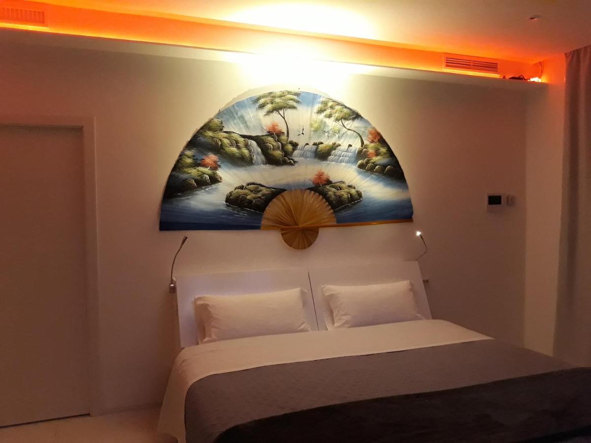 Villa Luxury Paradise Suites 살로브레나 외부 사진