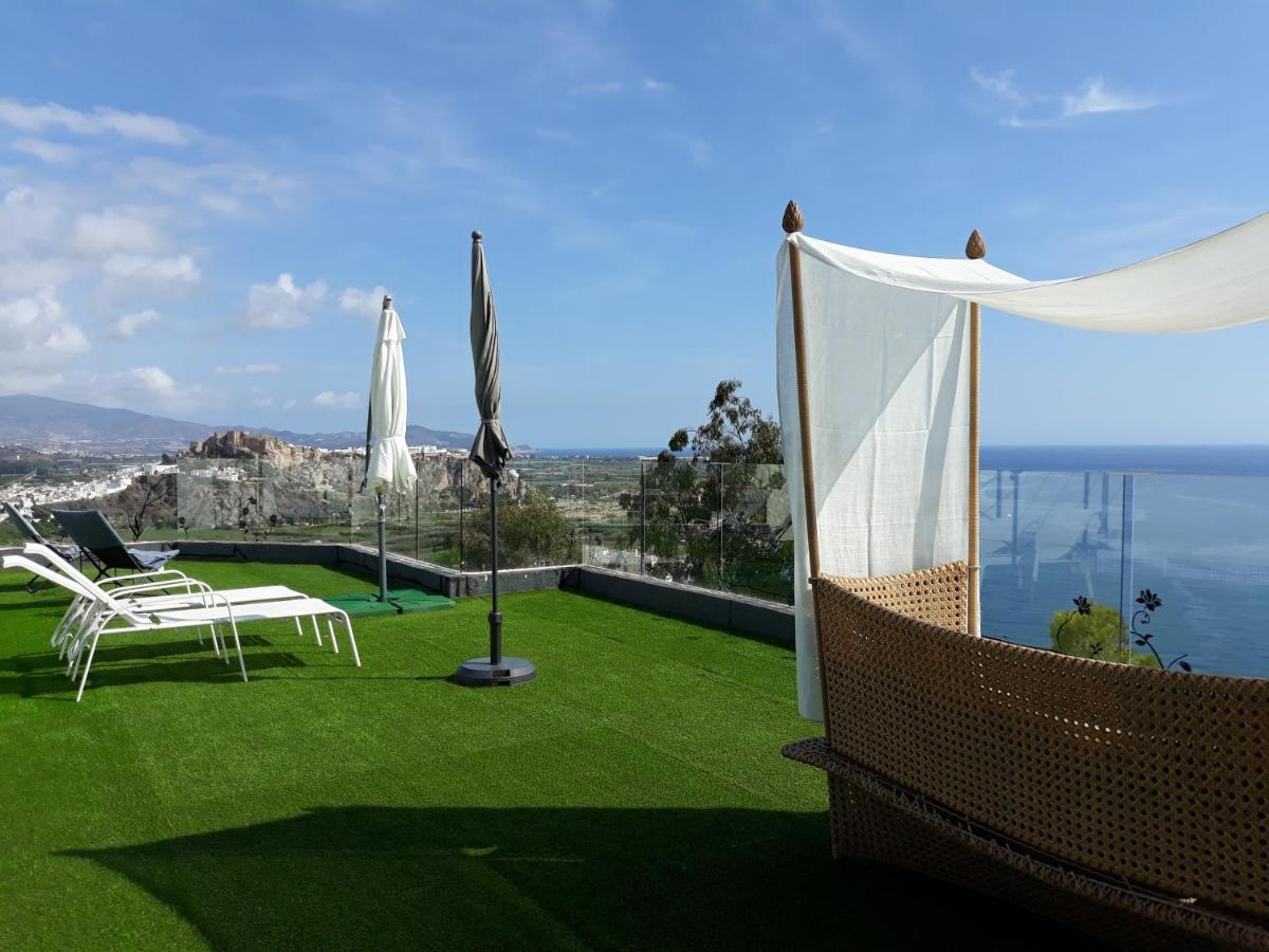 Villa Luxury Paradise Suites 살로브레나 외부 사진